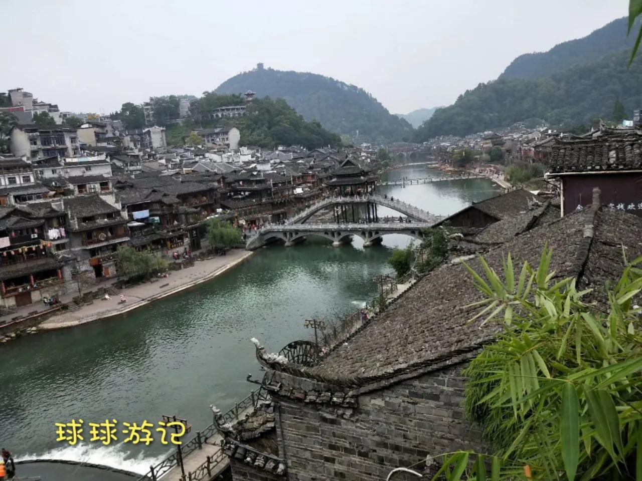 号称“中国最美古镇”的湖南湘西凤凰古城，虽美但不想再去第二次