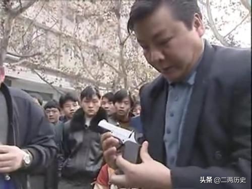 1997，公安部限期必破的西安12.1枪杀大案，是如何侦破的？