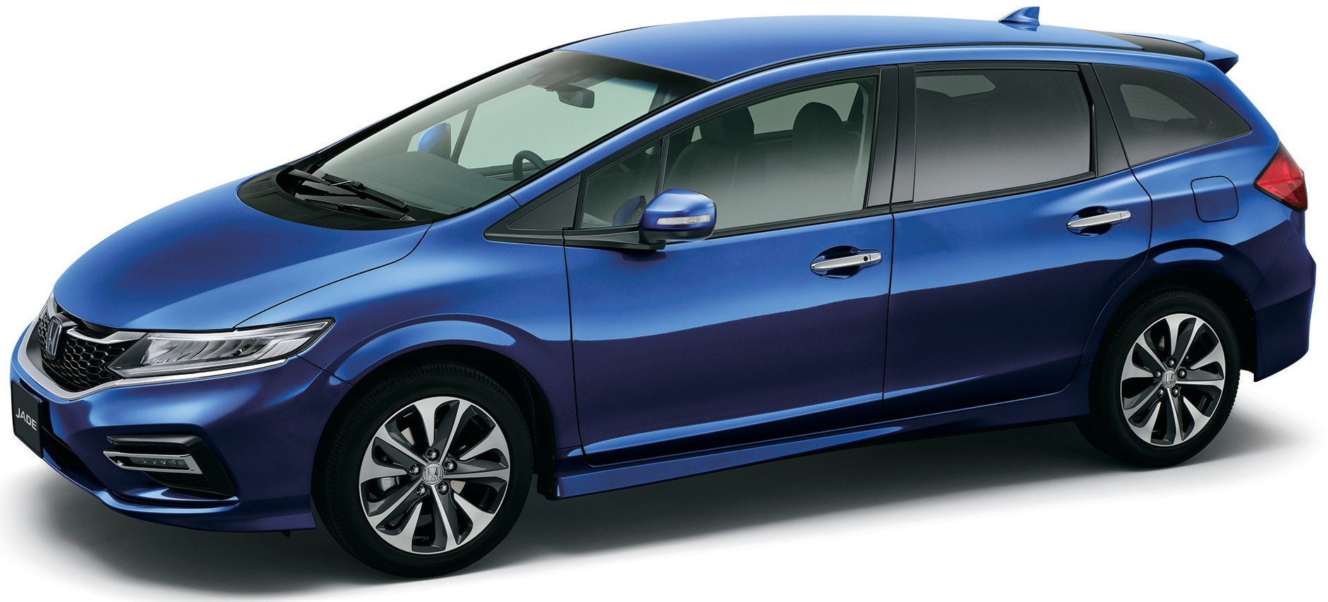 奔驰CLS 260上市！60万的1.5T轿跑你买吗？
