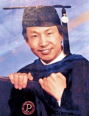 清华天之骄子全家移民北美，靠刷油漆悲惨过活，跳桥惨烈自尽始末