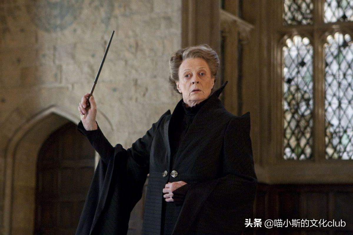 《哈利·波特》：食堂、自习室、考场……霍格沃茨大厅的10种用途