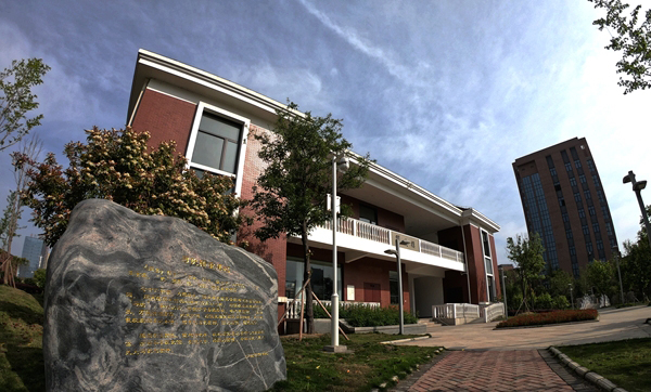 湖北荆州最好的四所高中，荆州中学包揽文科前三、理科前二，真牛