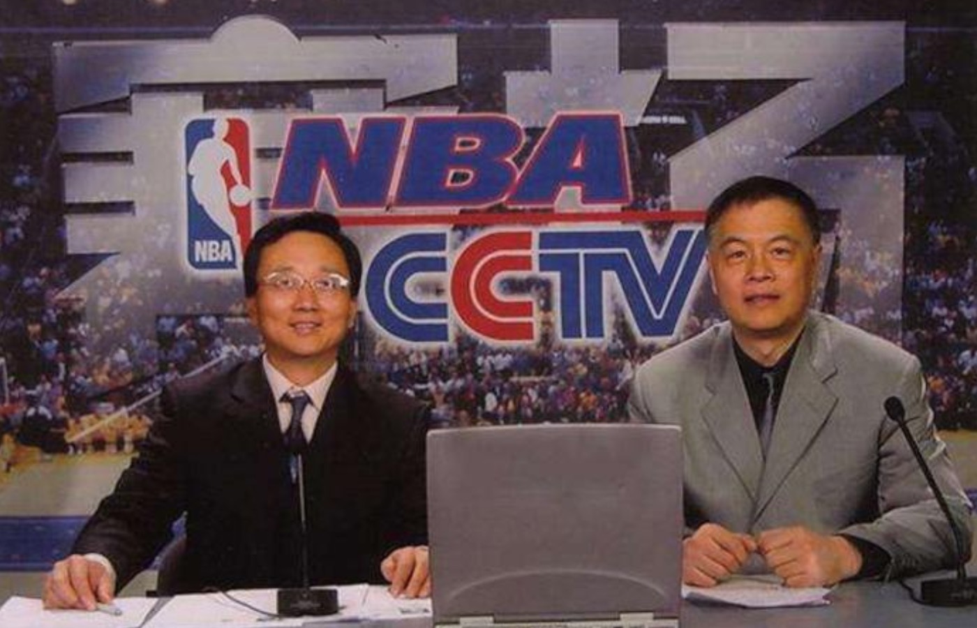 为什么不能直播nba马赛克(CCTV5宣布复播NBA，腾讯体育紧急调整，球迷要做选择了)