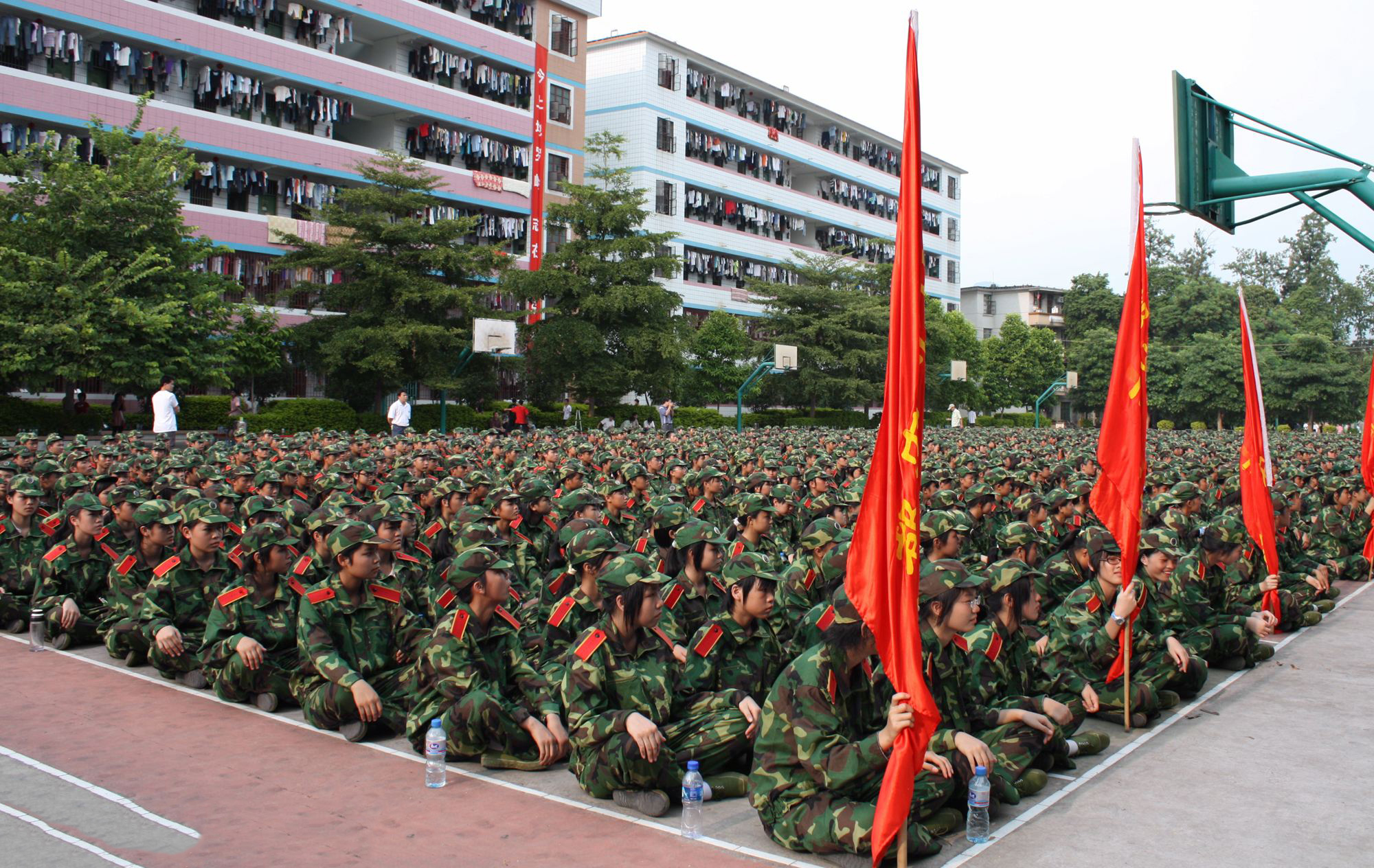 广西河池好高中，都安高中再续辉煌，理科最高706分，创历史纪录