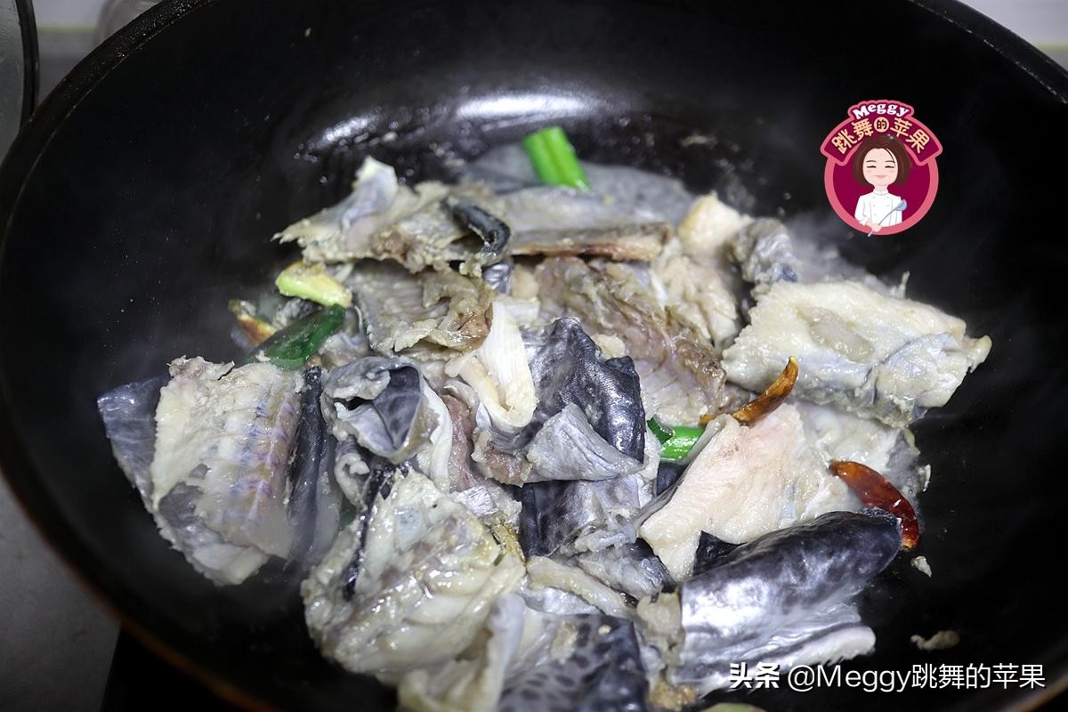 鲅鱼的5种吃法，每样都经典，Q弹鱼丸百搭，酱烧鱼皮是抢手菜