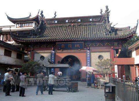 回到老上海逛城隍庙会，这份指南请收好