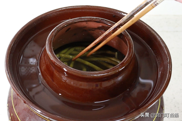 四川泡菜壇,四川泡菜壇子圖片