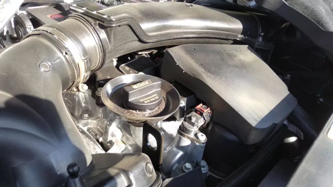 大排量也有小智慧 | 点滴试驾路虎揽胜运动版