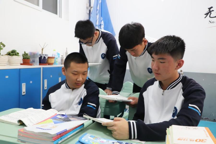 百味人生 | 18年陪伴，撑起脑瘫孩子读书梦