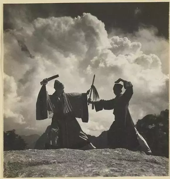 它曾让上海陷入疯狂,林岭东徐浩峰多次翻拍,武侠鼻祖当之无愧!