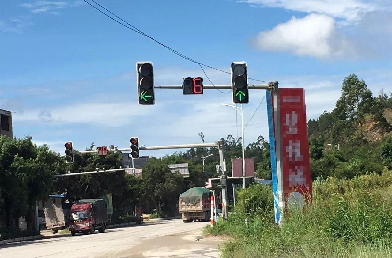 别一看到“违章信息”就急着去交罚款，交警：这7个违章可以撤销