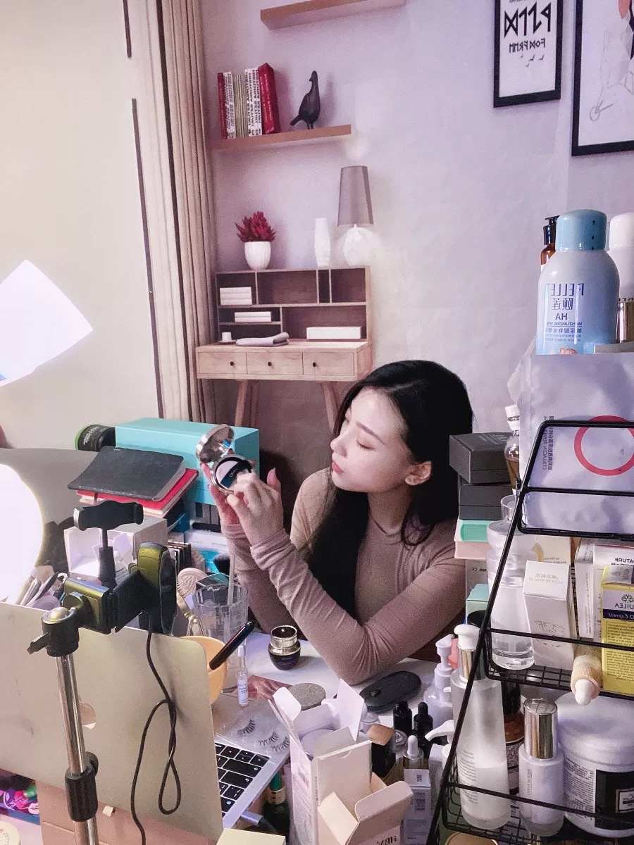 “32岁，我决定不做替身，做自己”