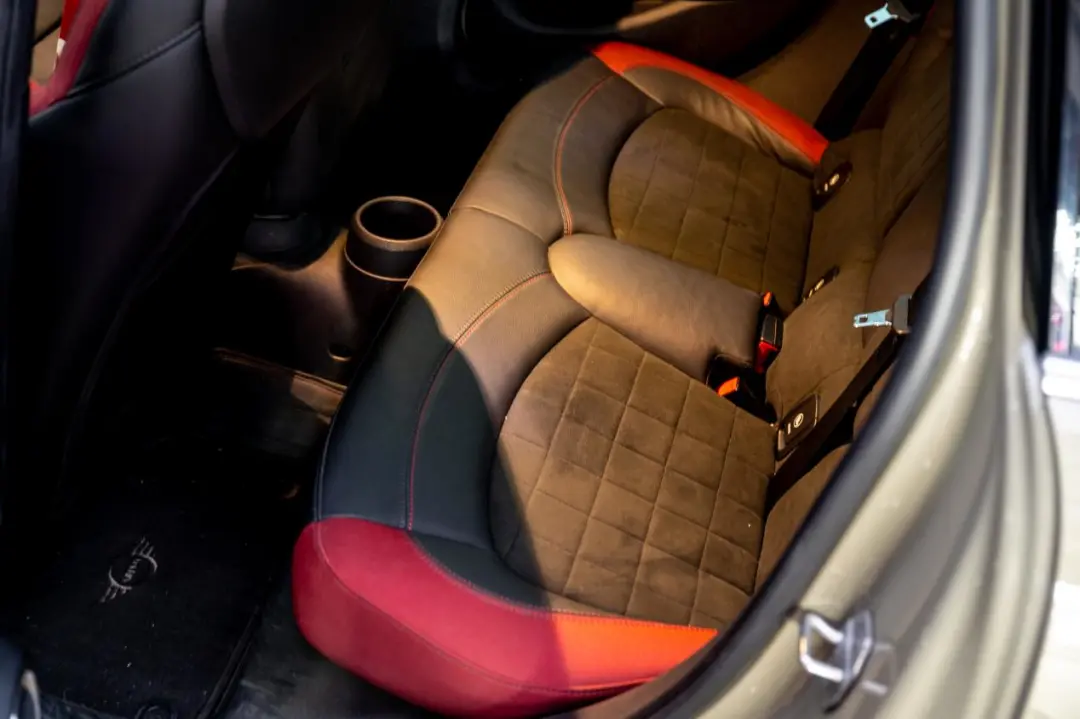 梦想十年，最终选了又小又暴躁的它——二手MINI COOPER S赛车手