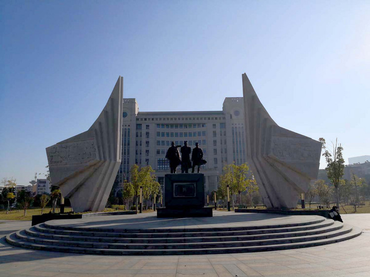 “铁饭碗”专业，开设烟草专业的十所大学，还有两所211