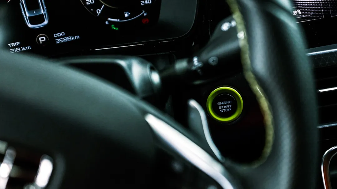 #汽车写真 车界的永恩 VS 星越S