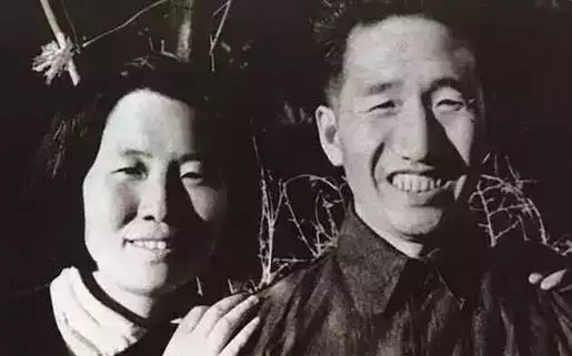 十大元帅和他们的夫人相差几岁：叶剑英相差30岁，林彪相差9岁