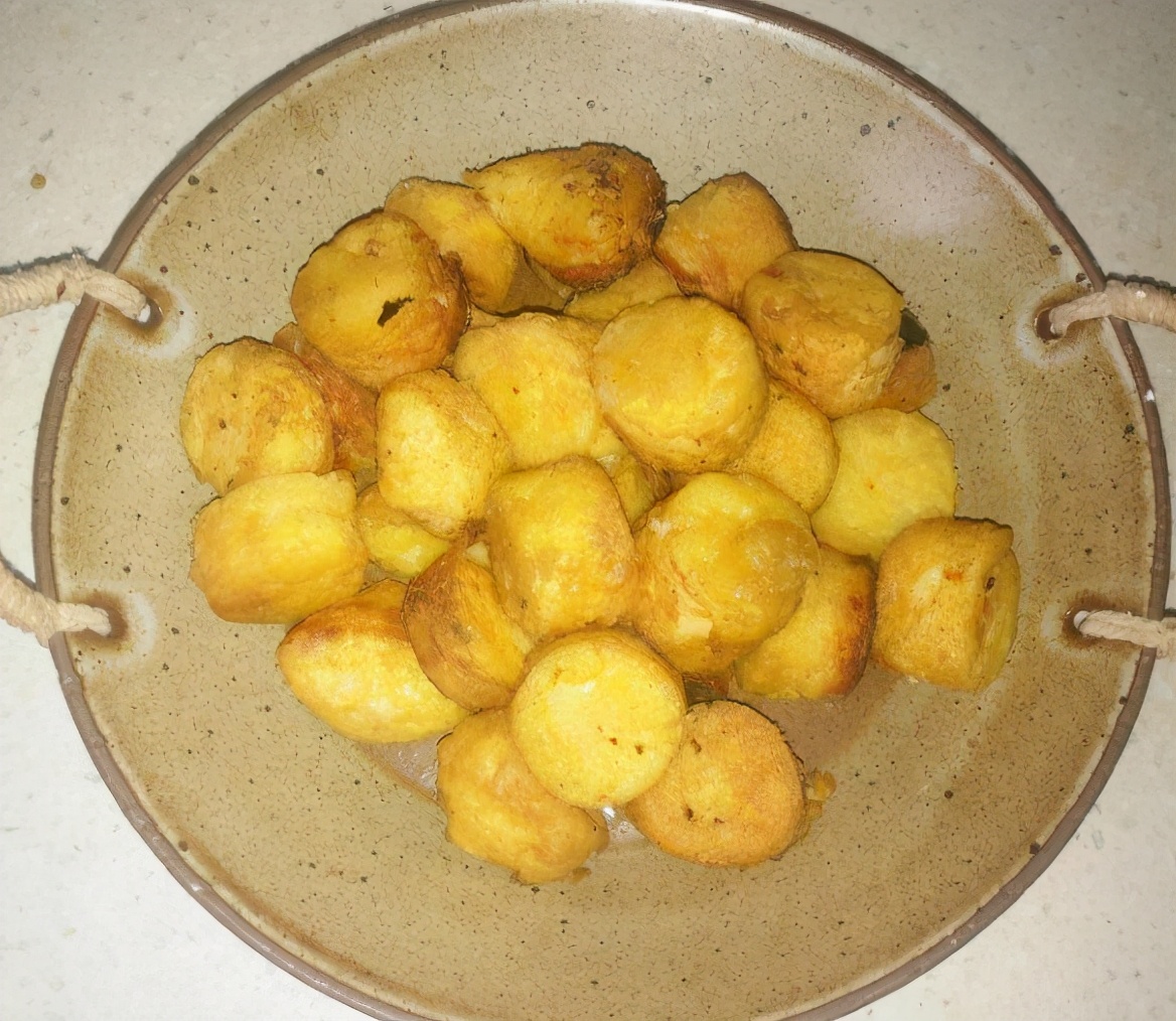 外焦里嫩的日本豆腐，味道香嫩可口，简单几步教你学会