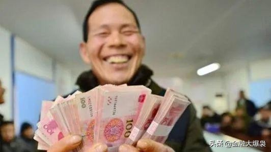 定期存款到期后，自动转存和取出再存哪个好？大龄储户该如何选择