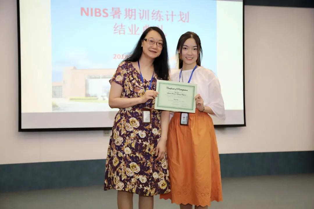 杨婧雨：直博浙大——生科少女的铸剑之旅