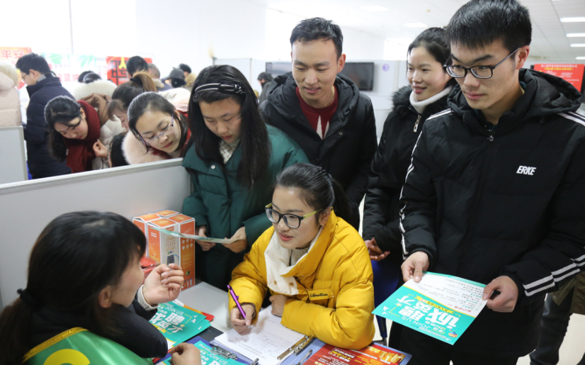 毕业后大学生才知道，民办本科和专科院校有不同，幸好当初选对了