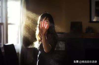 信任如纸，皱了难平