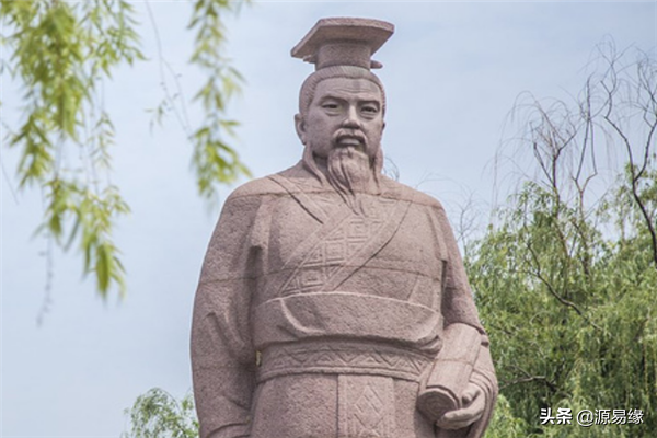 立夏初候：蝼蝈鸣，易经：潜龙勿用，时机不到，有德的君子该咋办