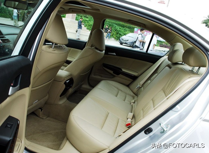 八代雅阁3.5L V6实拍，感觉这代最经典