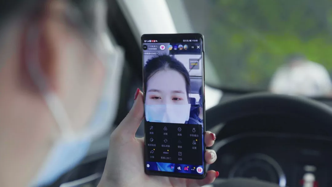 一个月没卖一台车，干了十年的销售辞职了……｜DA调查