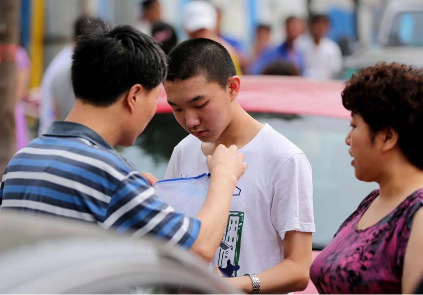 2021年高考难度系数有多高？听听考生们的心声，真的让人心疼