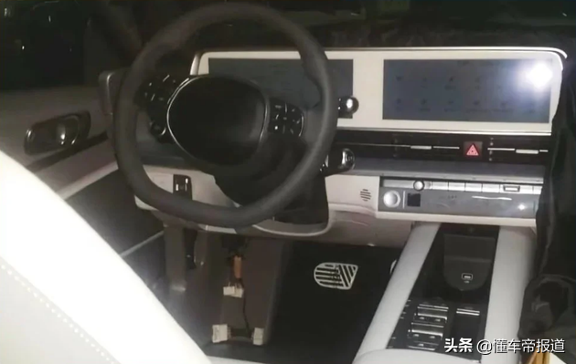 新车｜内饰配双连屏，预计6月亮相！现代IONIQ 6最新谍照
