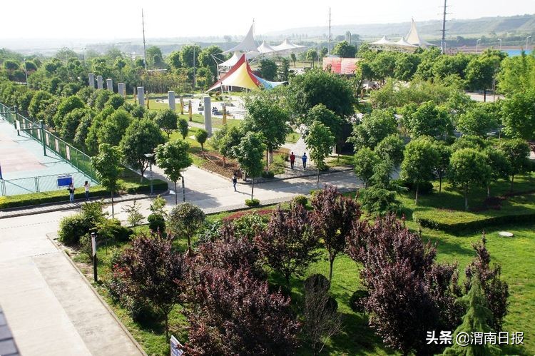 渭南明珠 教育楷模：美丽的蓝光中学欢迎你