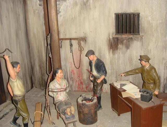 上海解放后，李克农密电市长陈毅：必须找到他，活要见人死要见尸