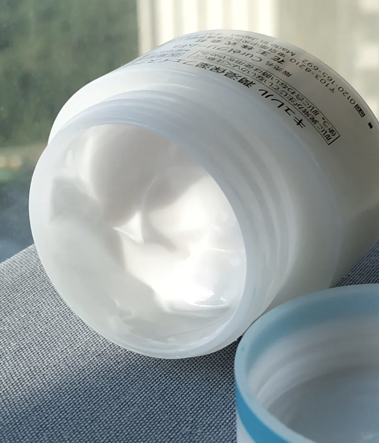 冬季大牌面霜“翻车”现场！科颜氏爆痘，FAB成分差，雅顿很干