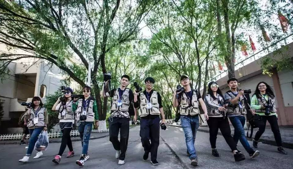 职场百科：如何联系记者媒体？主动联系还是被动联系？