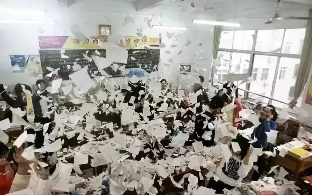 高考恢复第1年北京高考女状元：作文只被扣1分，登上人民日报