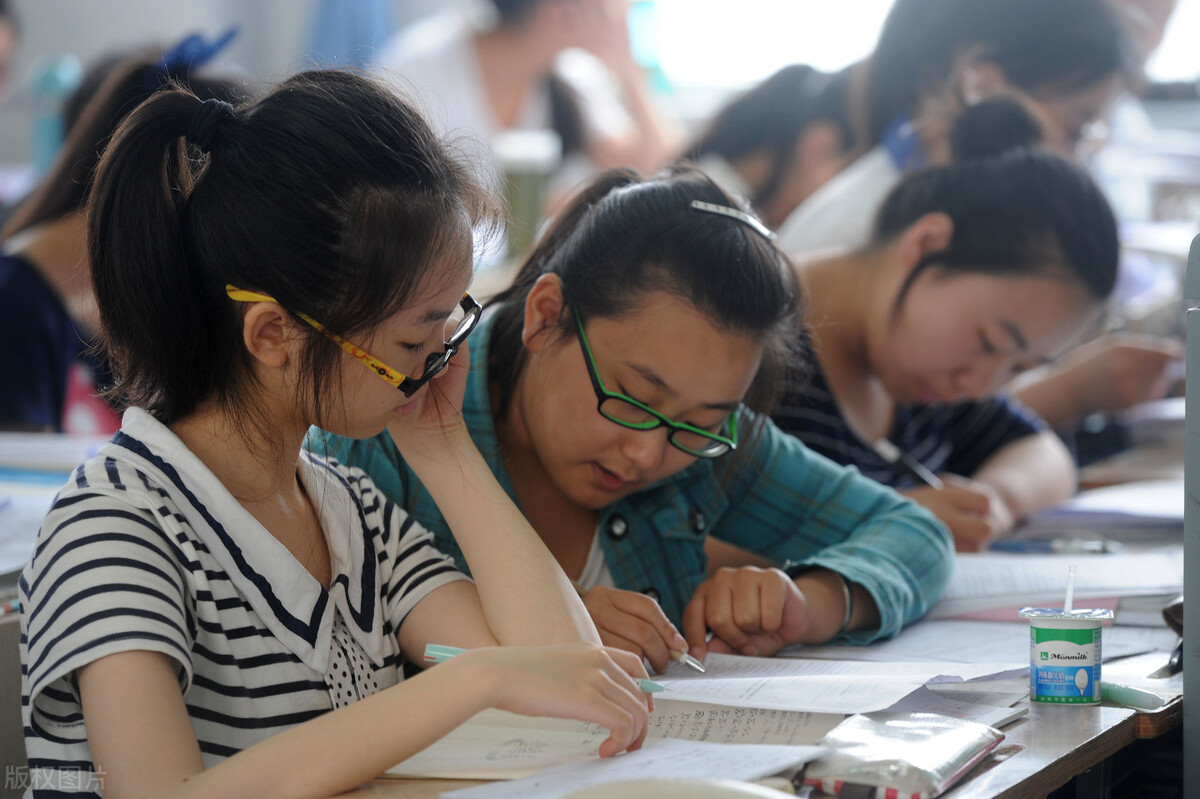 多所985大类招生有陷阱，冷门专业集体“打包”，考生需留意