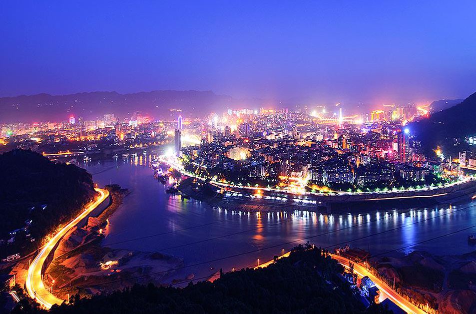 同济大学中德学院（四川高校）