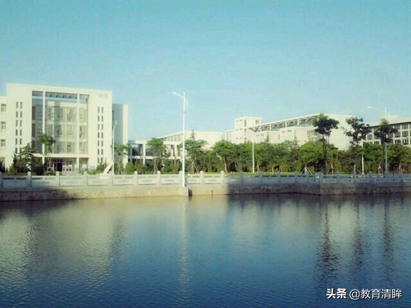 这两所独立学院，有南京同一所211名校举办，均位居省内前列