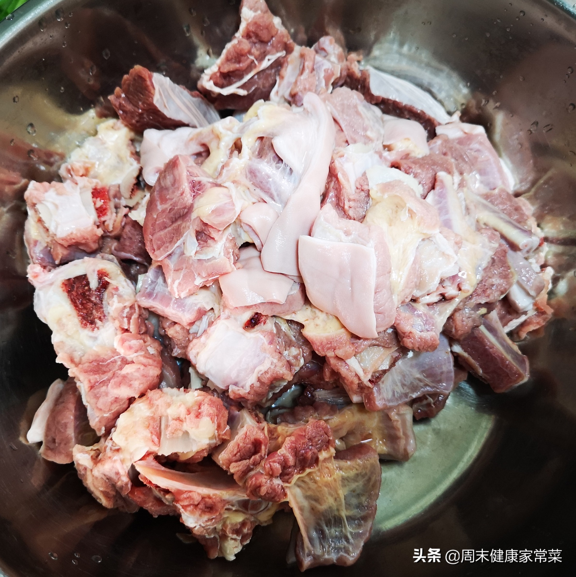 驴肉怎么炖好吃又烂没腥味，拜年驴肉正宗做法与配方