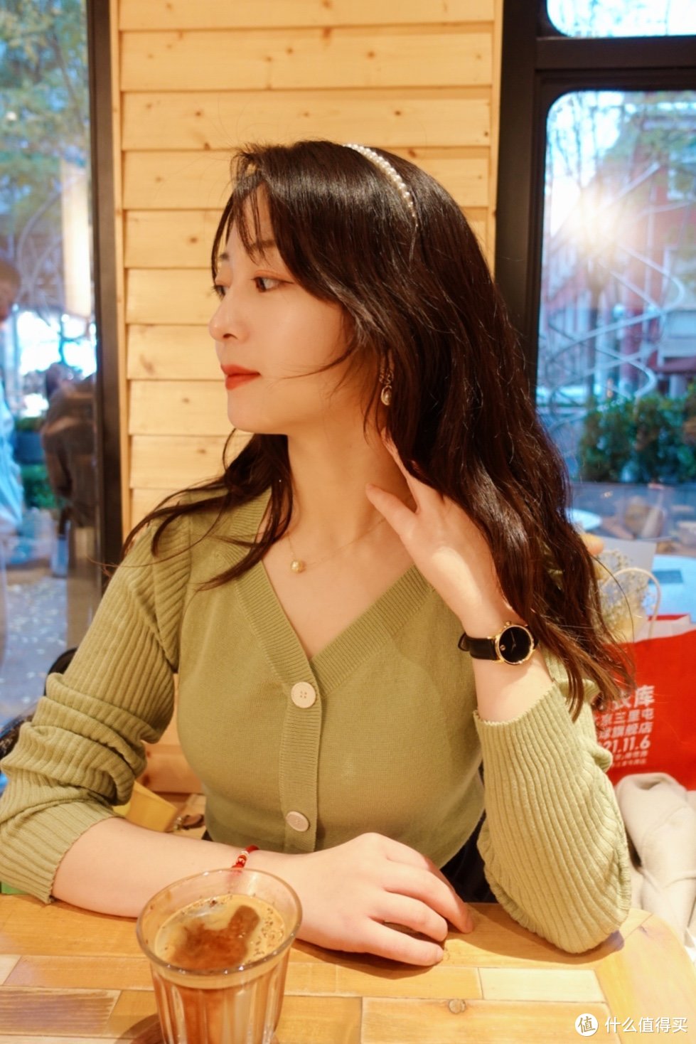 干练、知性、温柔、性感｜女律师的秋冬一周职场穿搭图鉴