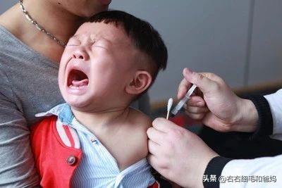 男孩子黏妈妈：真的会娘炮，会妈宝男吗？原来阻断母子亲情更可怕