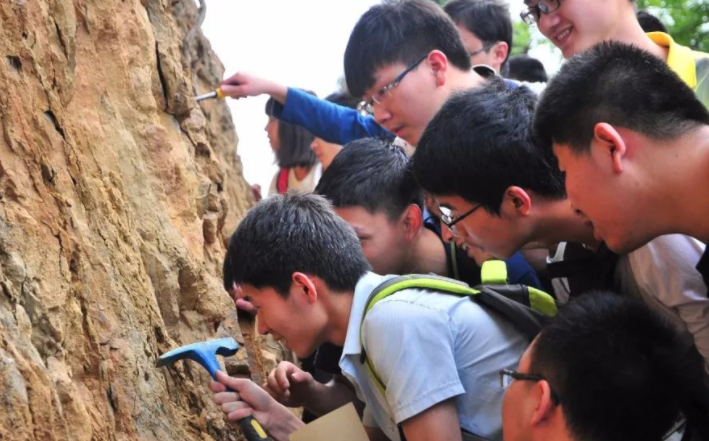 工科和理科区别很大，专业方向不同就业千差万别，别傻傻分不清楚