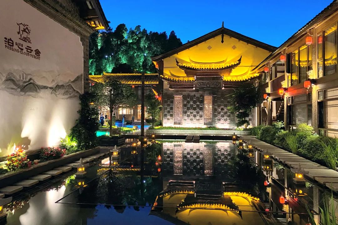 云南丽江这家高端民宿太赞了！闺蜜度假旅行，住到不想走