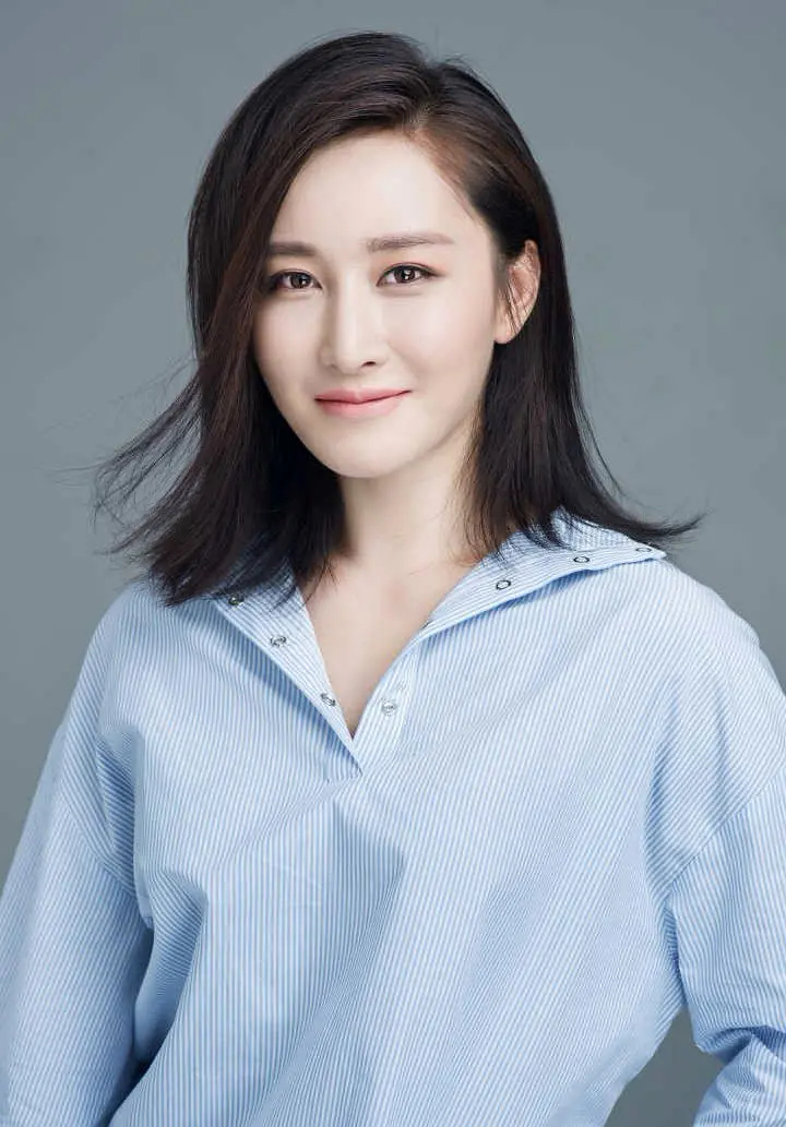 这才叫“女扮男装”，这10位女演员我差点就相信她们是男人了