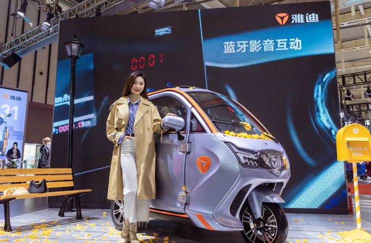 造型可爱的3款三轮车，来自雅迪、爱玛、东威，能上牌、城市可用