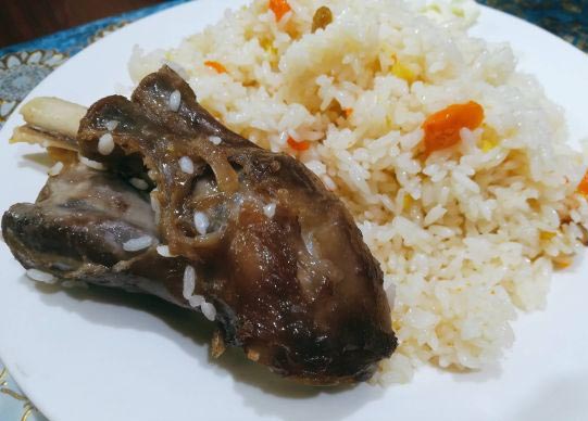 保定的这只鸡，味道那叫一个美，美味在向你招手