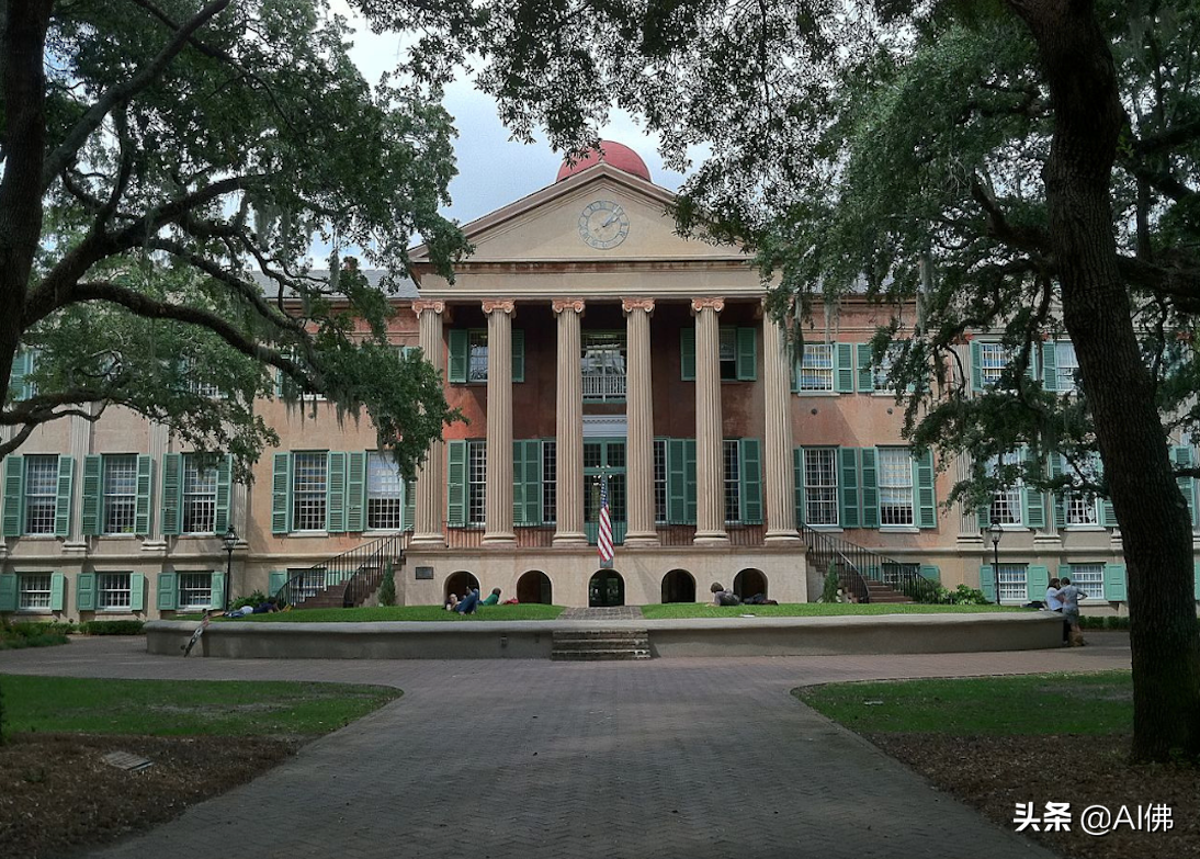 美国排名前50位的派对大学（The top 50 party schools in America）