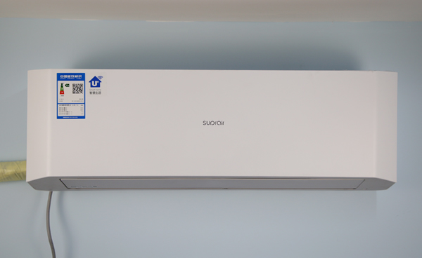 颜值高、性能强，年轻用户的首选——海尔出品小超人挂机空调体验