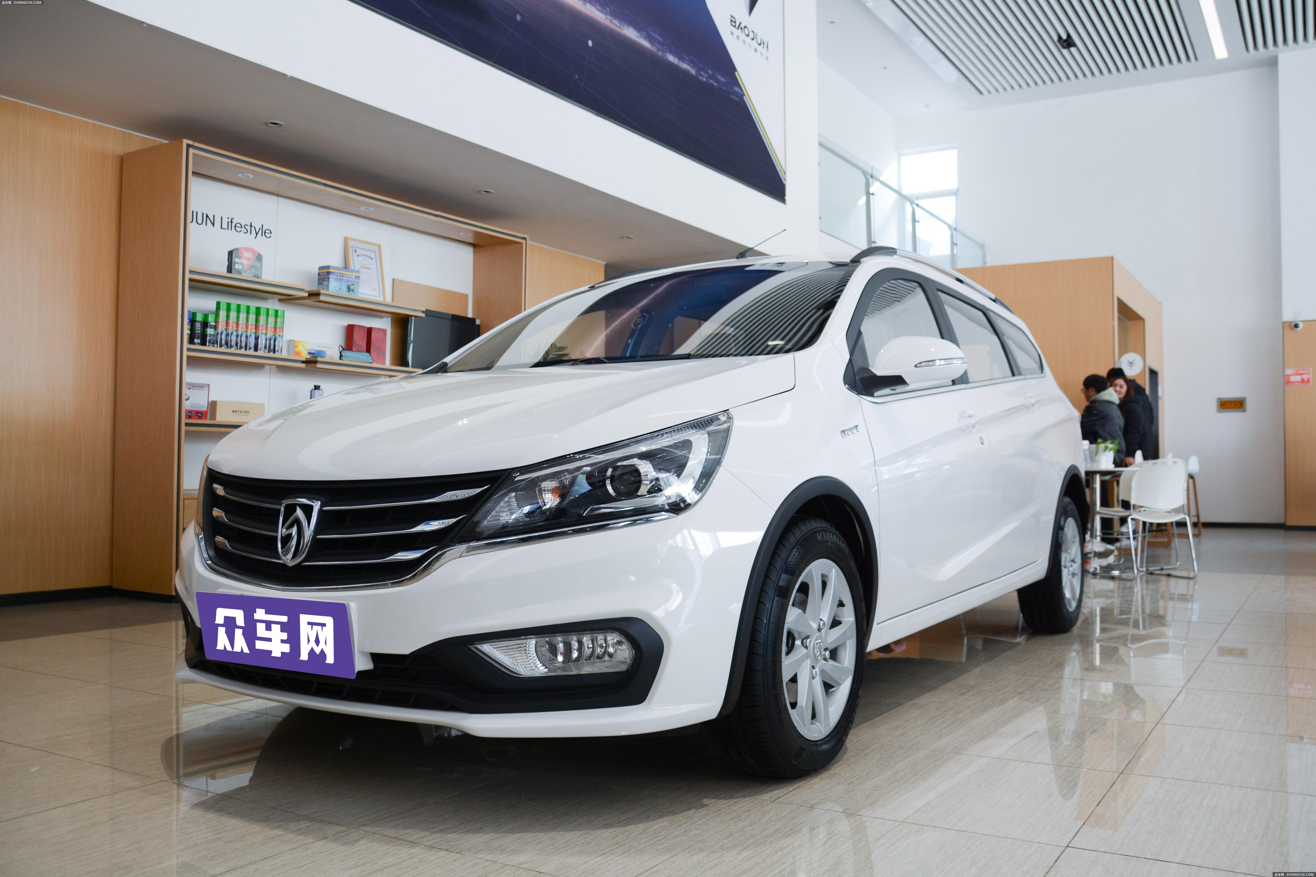 2021年4月,宝骏310w销量为376辆,同比下降72.85%,环比下降23.58%.