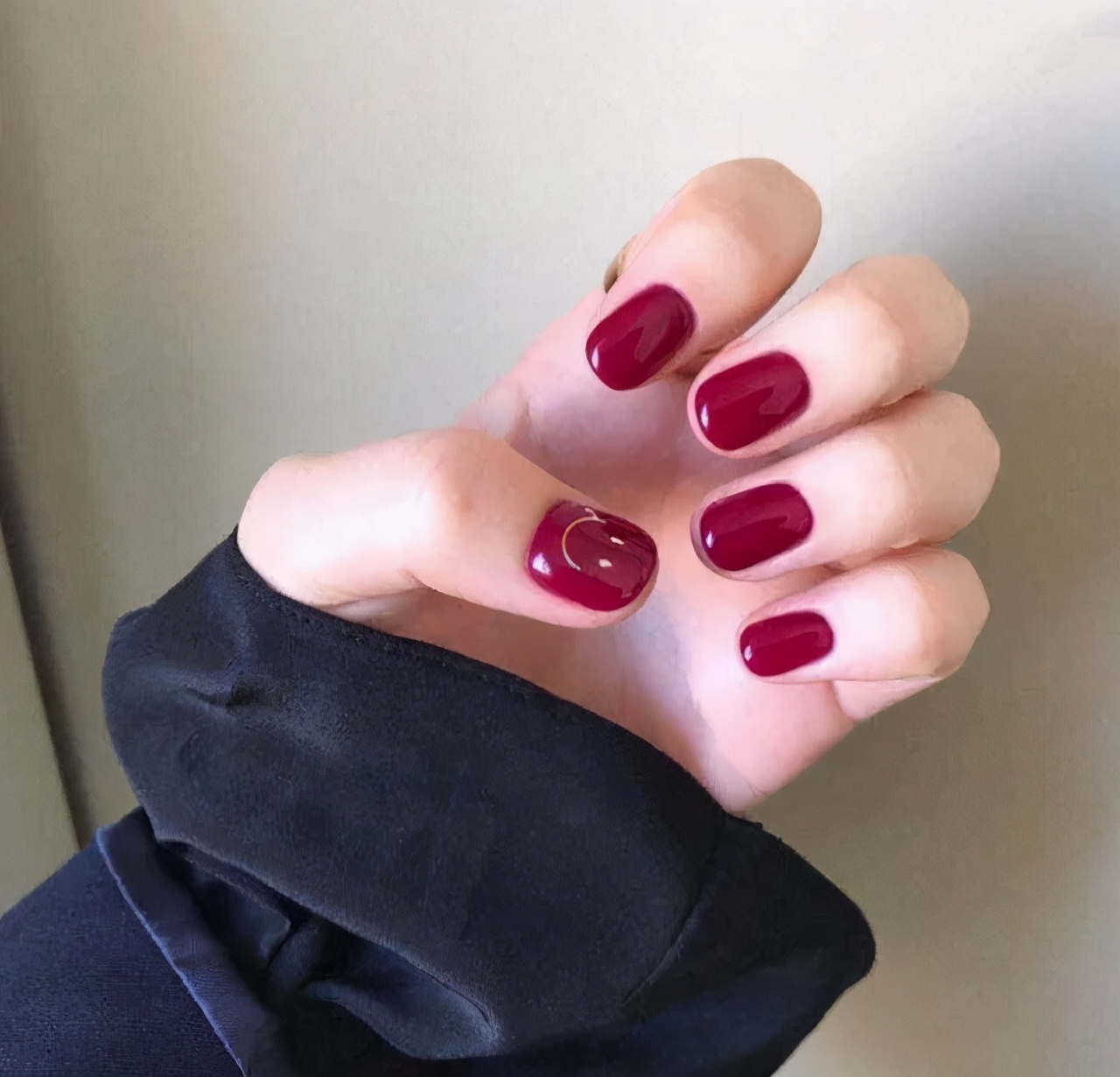 娜扎江疏影都在做,美甲造型师推荐,2021流行美甲颜色一次性get